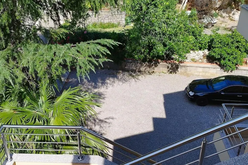 Lovely Apartment With A Private Terrace And Sea View Matulji
